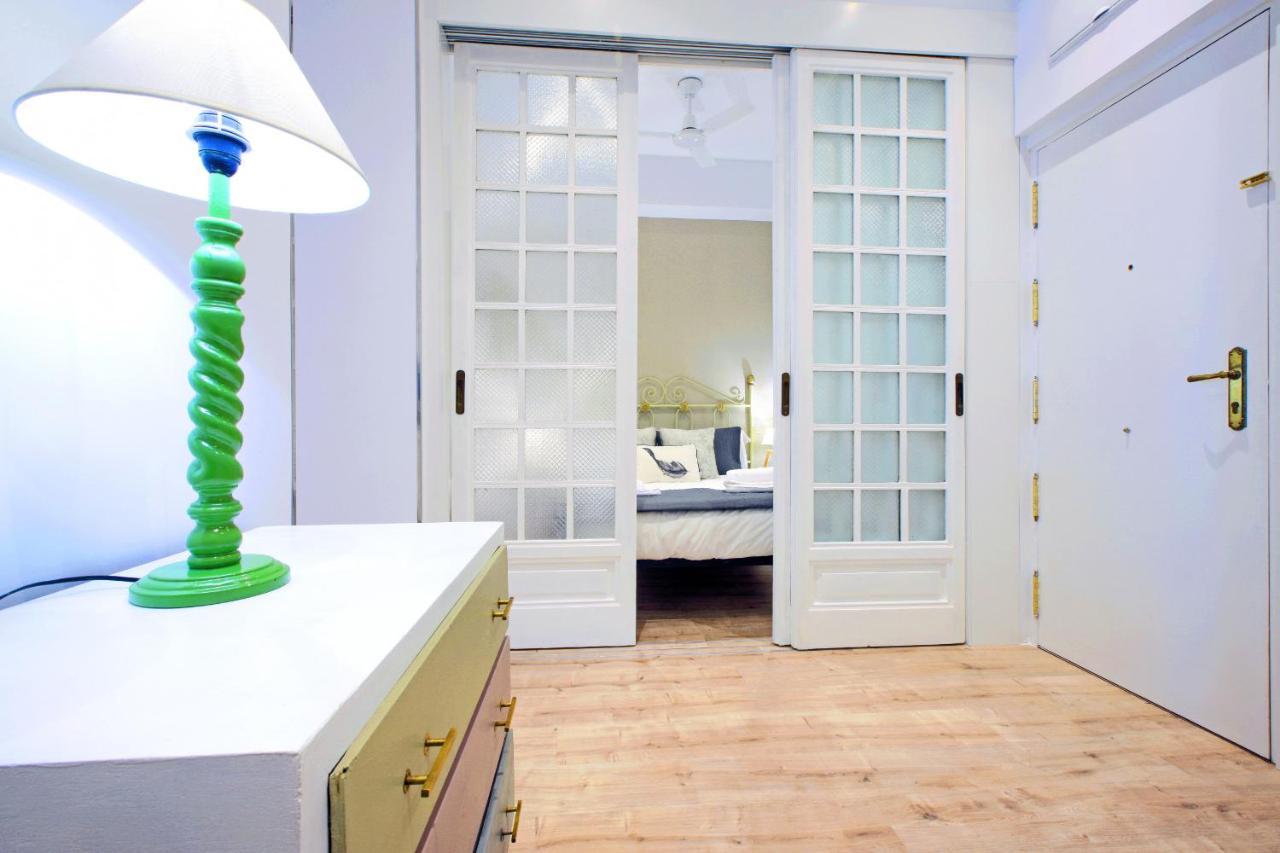 Reina Sofia Boutique I Apartman Madrid Kültér fotó