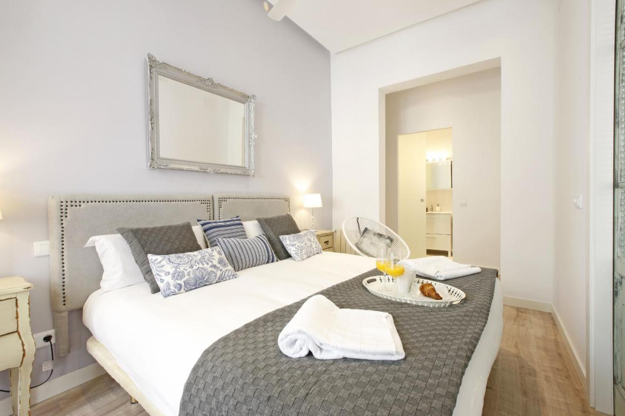 Reina Sofia Boutique I Apartman Madrid Kültér fotó