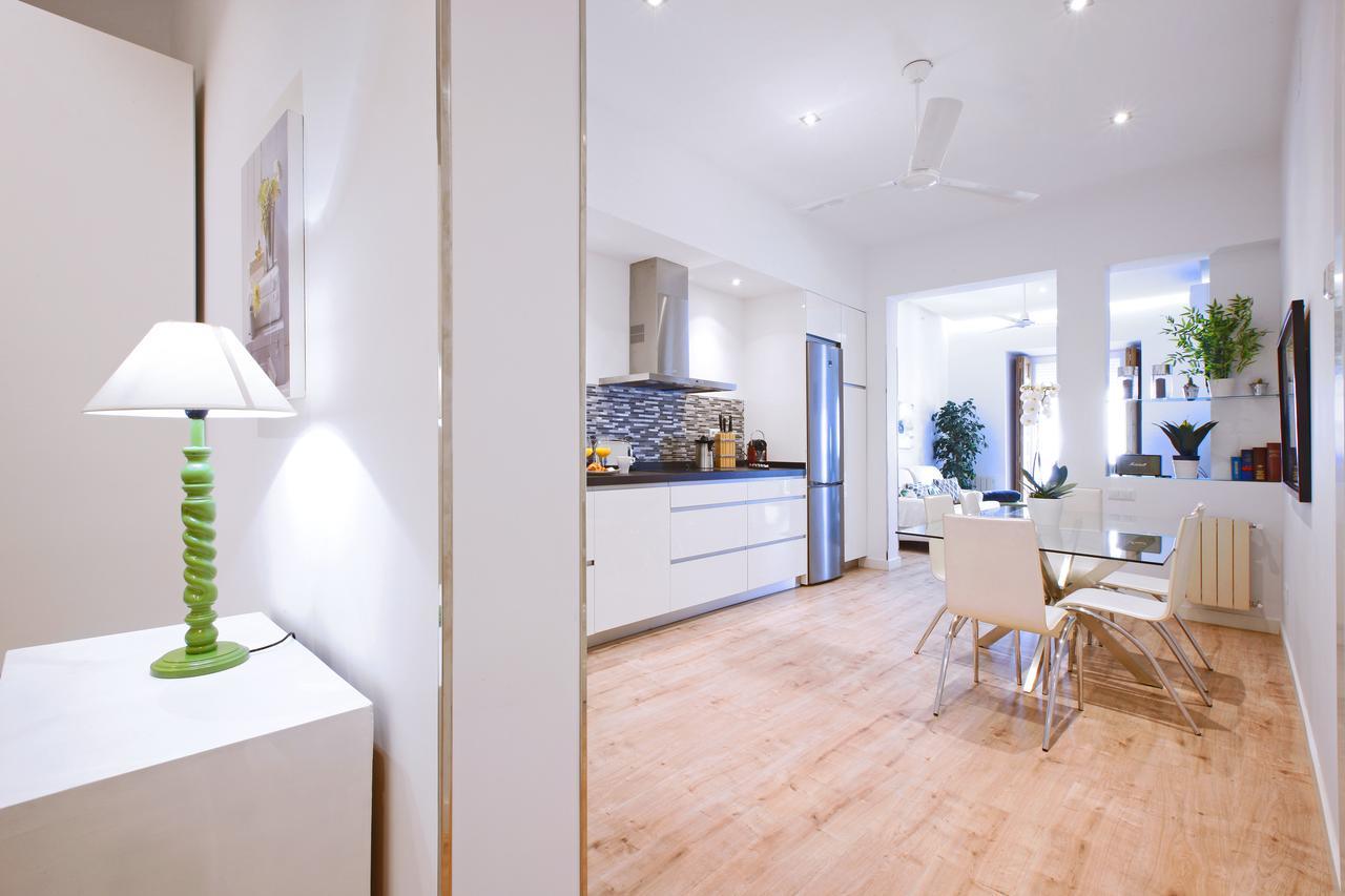 Reina Sofia Boutique I Apartman Madrid Kültér fotó