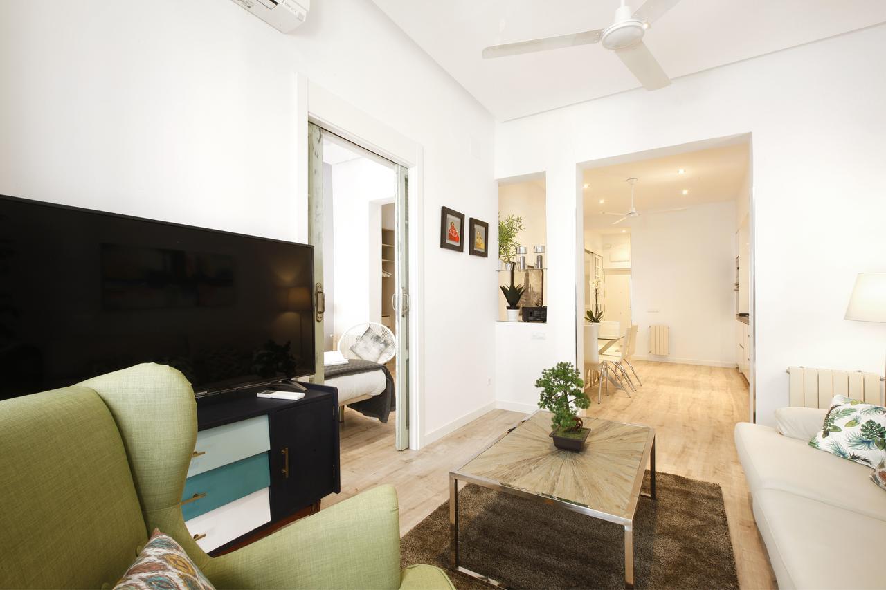 Reina Sofia Boutique I Apartman Madrid Kültér fotó