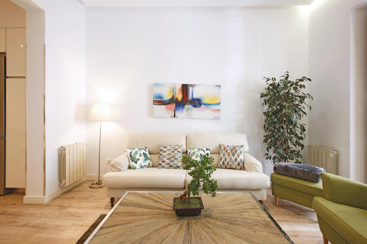 Reina Sofia Boutique I Apartman Madrid Kültér fotó